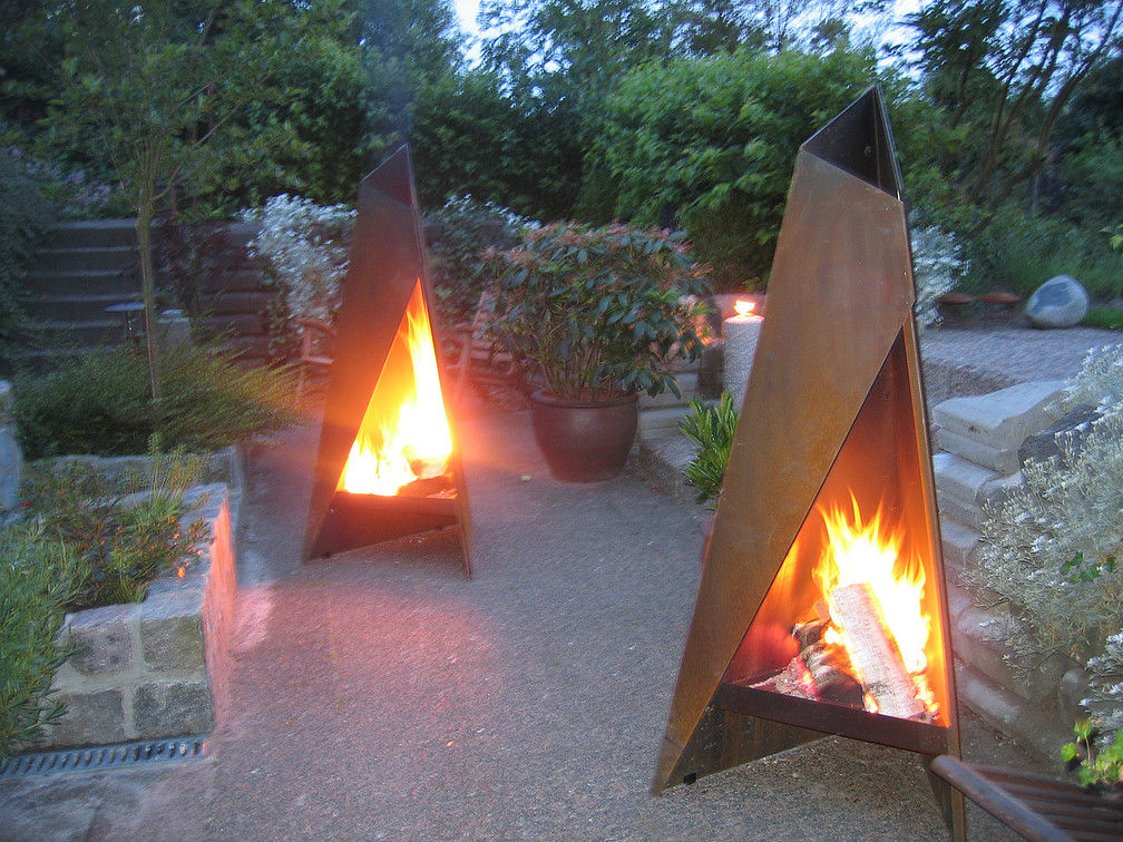 HETA Tipi The Outdoor Fireplace (3 Heights)